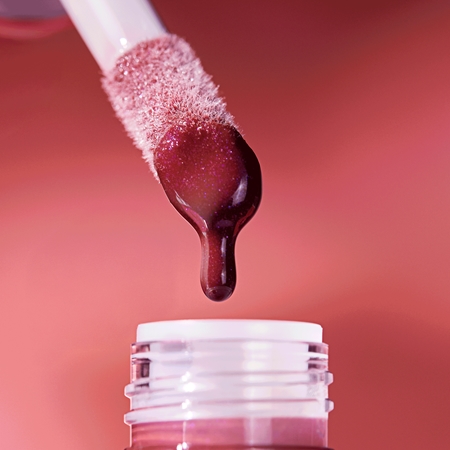 Catrice ETERNAL RED óleo para lábios com efeito aumentador