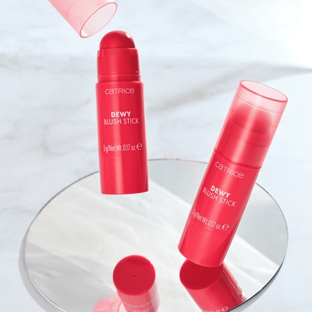Catrice Dewy Blush Stick рум'яна у формі стіку