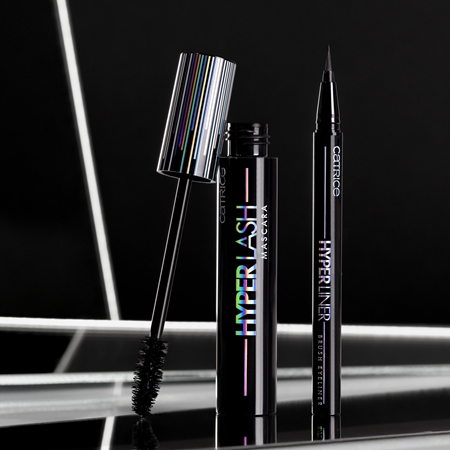 Catrice Hyper Liner Brush Eyeliner Liquid Eyeliner with a Metallic Matte Finish