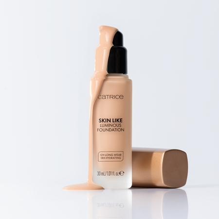 Catrice Skin Like Luminous Foundation υγρό μεικ απ για φωτεινότητα με ενυδατικό αποτέλεσμα