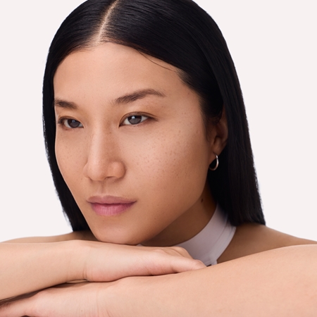 Catrice Skin Like Luminous Foundation υγρό μεικ απ για φωτεινότητα με ενυδατικό αποτέλεσμα