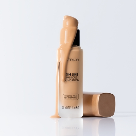 Catrice Skin Like Luminous Foundation υγρό μεικ απ για φωτεινότητα με ενυδατικό αποτέλεσμα