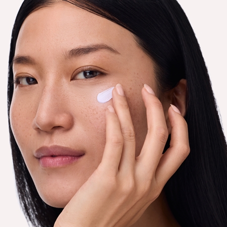 Catrice Instant Bright CC Primer CC κρέμα για ομοιόμορφο τόνο της επιδερμίδας SPF 20