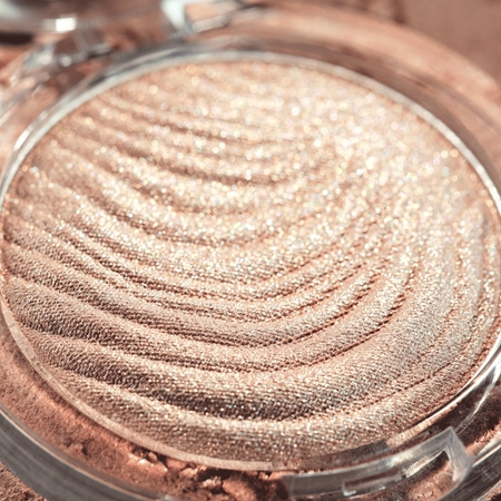 Catrice Aura Glam Bouncy Highlighter Highlighter