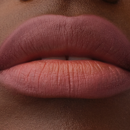 Catrice Blur-Real matita contouring per le labbra