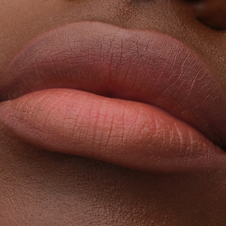 Catrice Blur-Real Contour Lip Pencil with a blurring effect