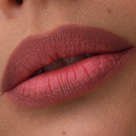 Catrice Blur-Real Contour Lip Pencil with a blurring effect