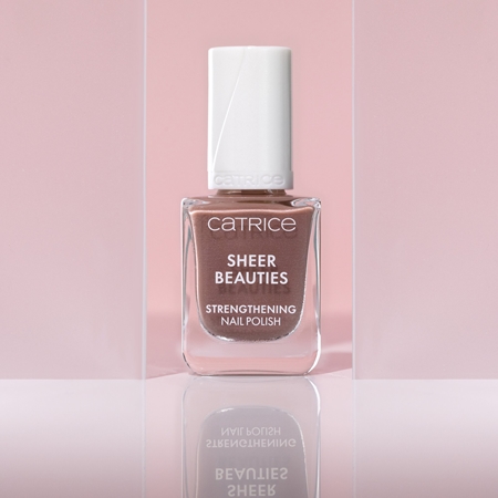 Catrice Sheer Beauties Strengthening Nail Polish Strengthening Nail Polish