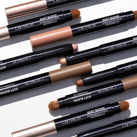 Catrice Soft Blend Eyeshadow Stick μακράς διαρκείας σκιές ματιών σε μολύβι αδιάβροχο