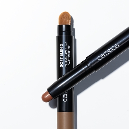 Catrice Soft Blend Eyeshadow Stick μακράς διαρκείας σκιές ματιών σε μολύβι αδιάβροχο