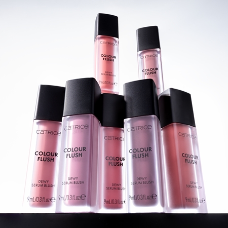 Catrice Colour Flush υγρό ρουζ με αποτέλεσμα λάμψης
