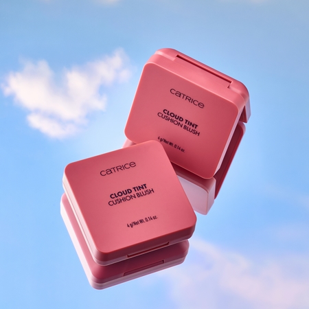 Catrice Cloud Tint Cushion Blush róż w gąbce