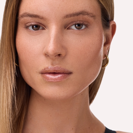 Catrice Shine Supreme Έλαιο για τα χείλη με θρεπτικό αποτέλεσμα