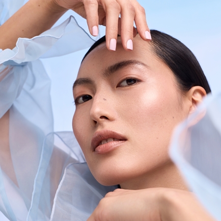 Catrice Cloud Tint Cushion Highlighter Liquid Cushion Highlighter