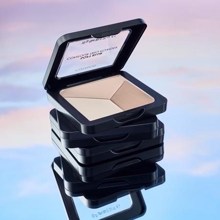 Catrice Soft Blur Contour Trio Powder kontūravimo priemonių paletė , matinio efekto