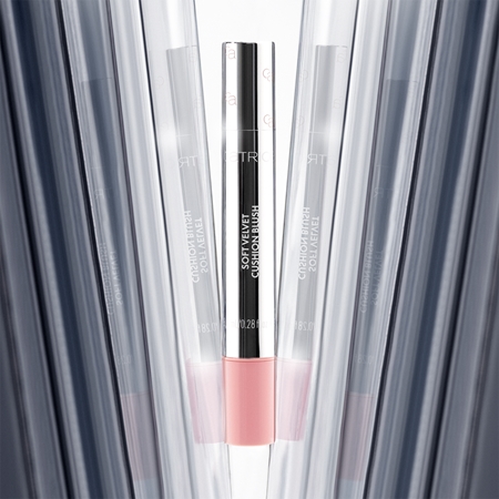 Catrice Beyond The Mirror flüssiges Rouge