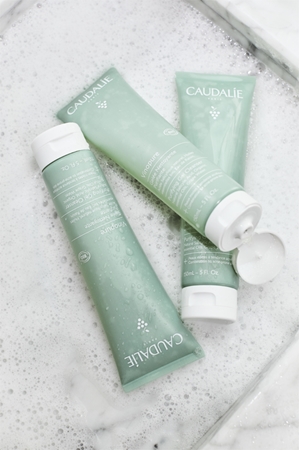 Caudalie Vinopure Purifying Gel Cleanser Deep-Cleansing Gel for oily and problem skin
