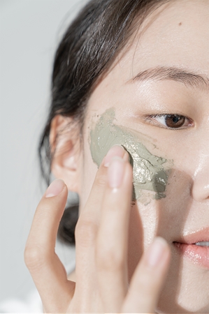 celimax The Real Noni Cleansing Clay Face Mask for sensitive and intolerant skin
