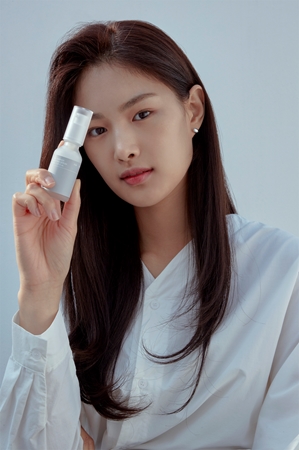 celimax Dual Barrier Intensive Skin Hydrating Serum to soothe and strengthen sensitive skin