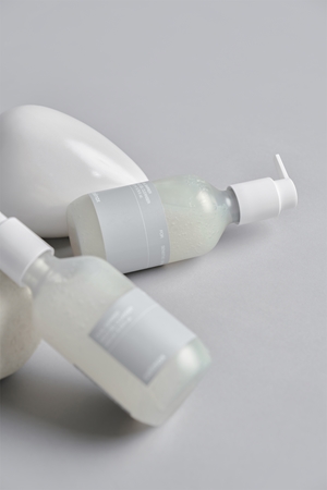 celimax Dual Barrier Gentle Cleansing Gel to soothe and strengthen sensitive skin