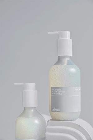 celimax Dual Barrier Gentle Cleansing Gel to soothe and strengthen sensitive skin