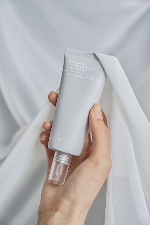 celimax Dual Barrier crème hydratante revitalisante pour apaiser et fortifier la peau sensible