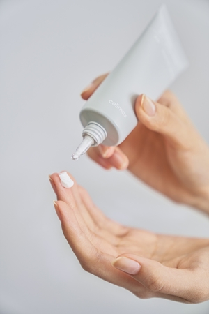 celimax Dual Barrier crème hydratante revitalisante pour apaiser et fortifier la peau sensible