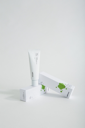 celimax The Real Noni crema nutriente lenitiva per pelli sensibili con tendenza agli arrossamenti