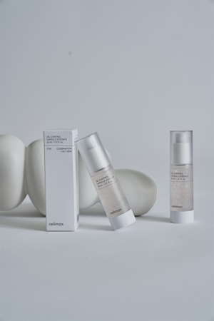 celimax Oil Control Capsule Essence essence éclaircissante pour peaux grasses et à problèmes