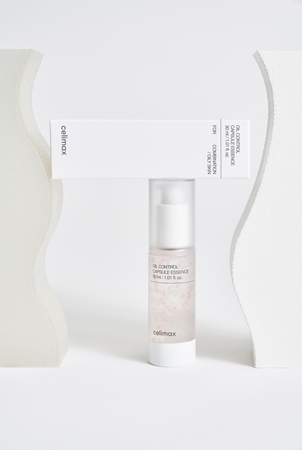 celimax Oil Control Capsule Essence essence éclaircissante pour peaux grasses et à problèmes