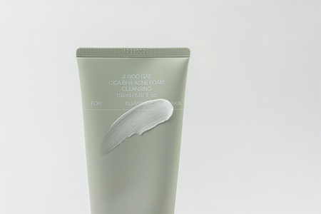 celimax Ji Woo Gae Cica BHA Acne Foam Cleansing Tiefenreinigungsschaum für problematische Haut, Akne