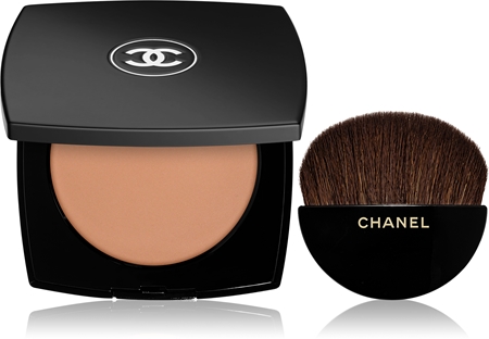 Chanel Les Beiges Healthy Glow Sheer Powder Pó suave para pele radiante