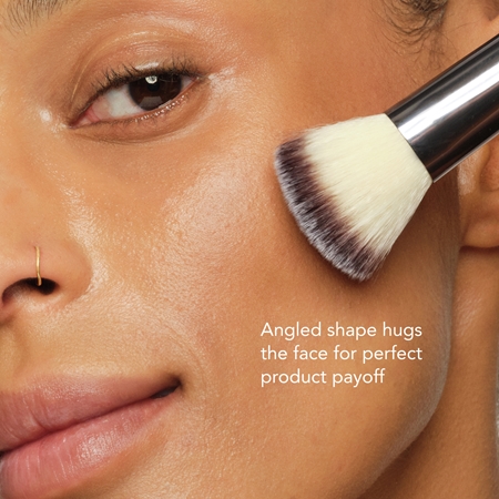 Chantecaille Sculpt Contour Brush perie de contur