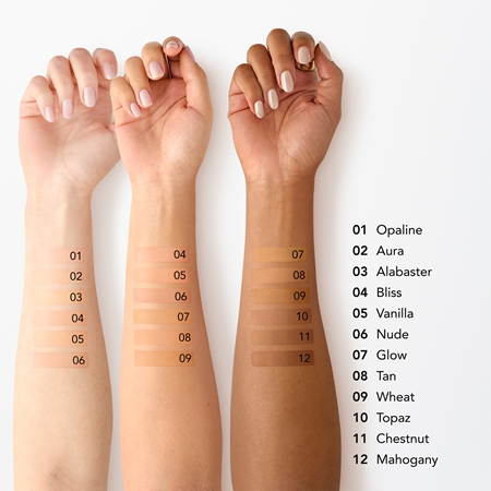 Chantecaille Just Skin Tinted Moisturizer Tinted Moisturiser with Brightening Effect SPF 15