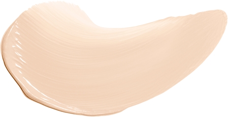 Chantecaille Future Skin Cushion Foundation Liquid Foundation in Sponge
