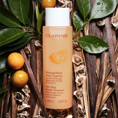 Clarins Cleansing One-Step Facial Cleanser čisticí a odličovací pleťové tonikum