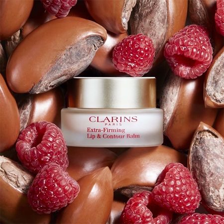 Clarins Extra-Firming Lip & Contour Balm Nogludinoša un nostiprinoša kopšana lūpām