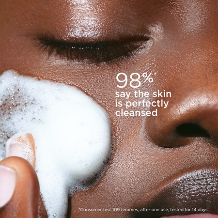 Clarins Cleansing Gentle Renewing Cleansing Mousse jemná čisticí pěna pro všechny typy pleti