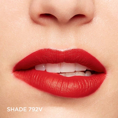 Clarins Joli Rouge Velvet kremasta šminka z mat učinkom