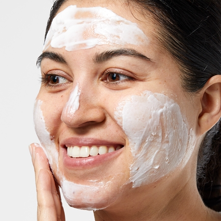 Clinique 7 Day Scrub Cream Rinse-Off Formula valomasis šveitiklis kasdienėms procedūroms