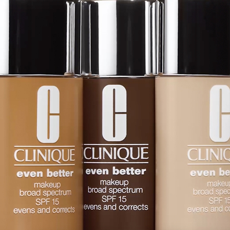 Clinique Even Better™ Makeup SPF 15 Evens and Corrects korrekciós alapozó SPF 15