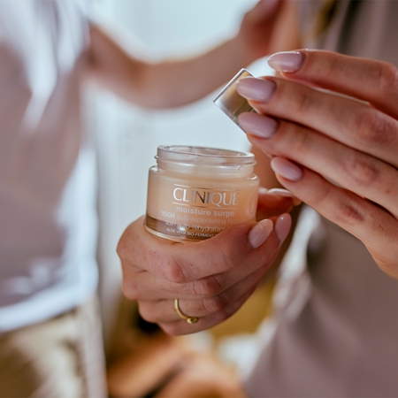 Clinique Moisture Surge™ 100H Auto-Replenishing Hydrator Moisturizing Gel Cream