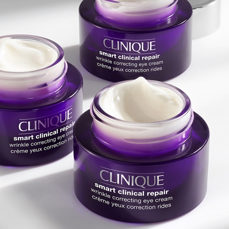 Clinique Smart Clinical™ Repair Wrinkle Correcting Eye Cream crema riempitiva per la correzione delle rughe