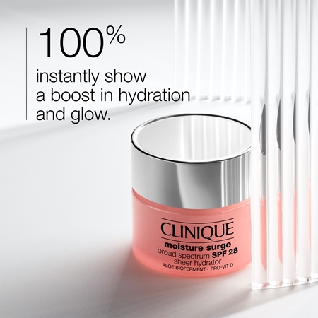 Clinique Moisture Surge™ SPF 25 Sheer Hydrator crème de jour nourrissante et hydratante SPF 25
