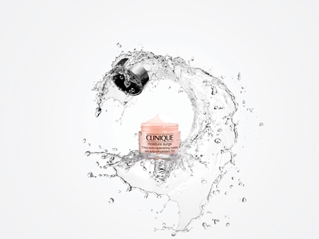Clinique Moisture Surge™ 72-Hour Auto-Replenishing Hydrator intenzív géles krém dehidratált bőrre