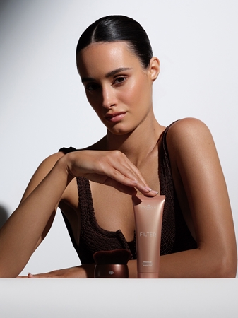 COCOSOLIS FILTER Instant Body Perfector Foundation för kropp