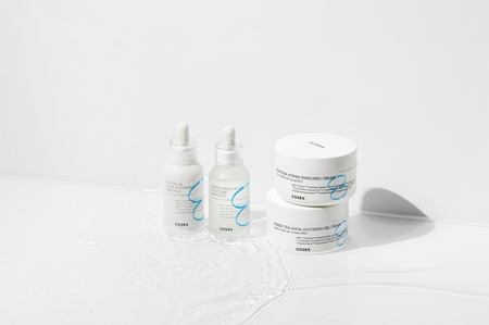 Cosrx Hydrium Triple Hyaluronic Intensivt återfuktande hudserum med hyaluronsyra