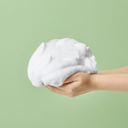 Cosrx Pure Fit Cica Creamy Foam Cleanser pianka oczyszczająca do skóry tłustej