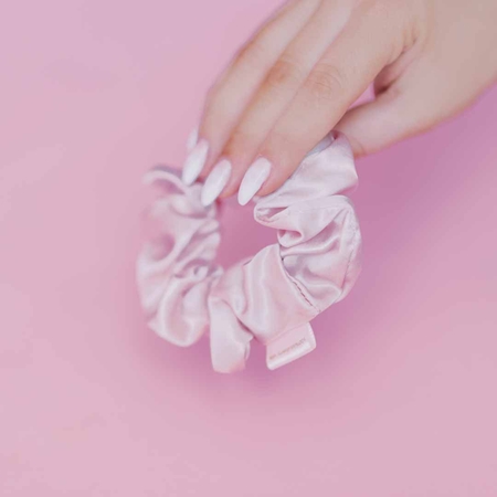 Crystallove Silk Scrunchie šilkinė gumytė plaukams