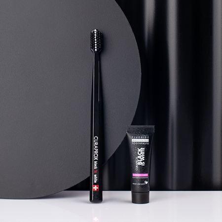 Curaprox Black is White sada zubnej starostlivosti